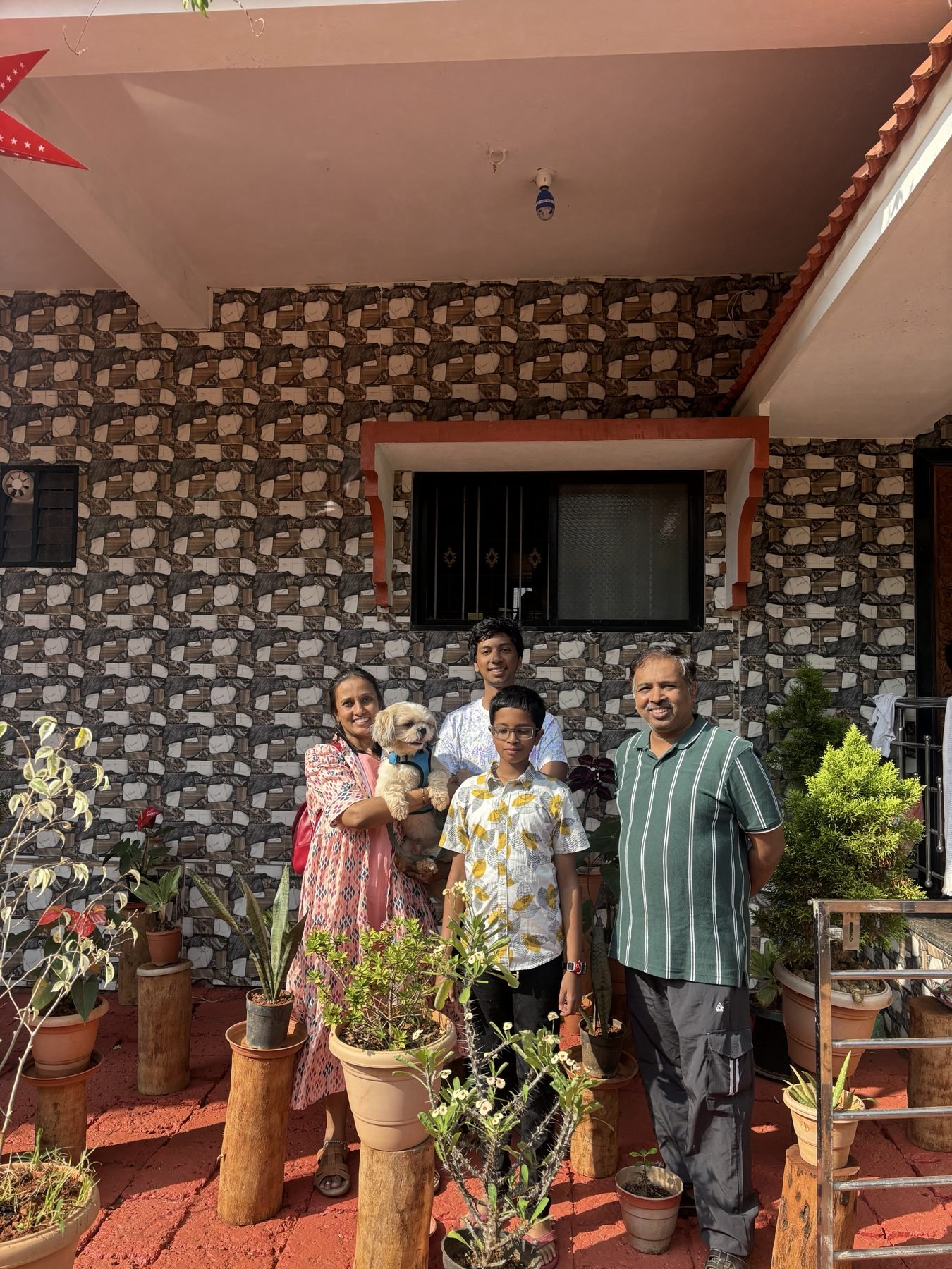 Gallery Guests at Lopez Paradise Homestay