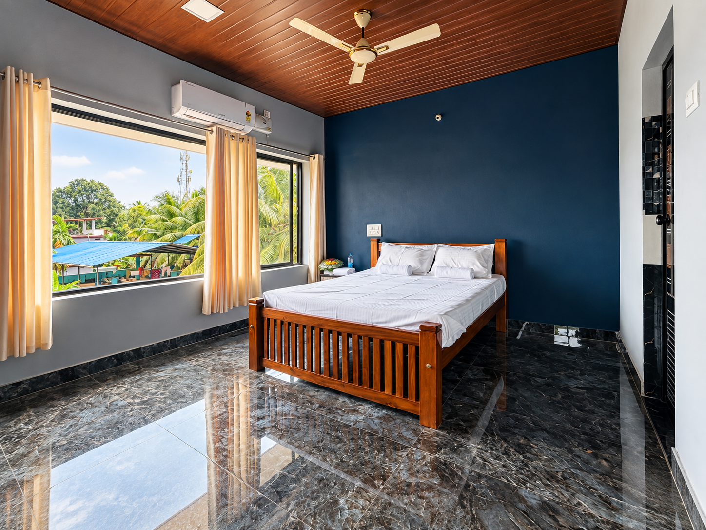 Gallery Premium room at Lopez Paradise Homestay in Honnavar